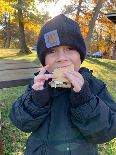 4K Student with S'more