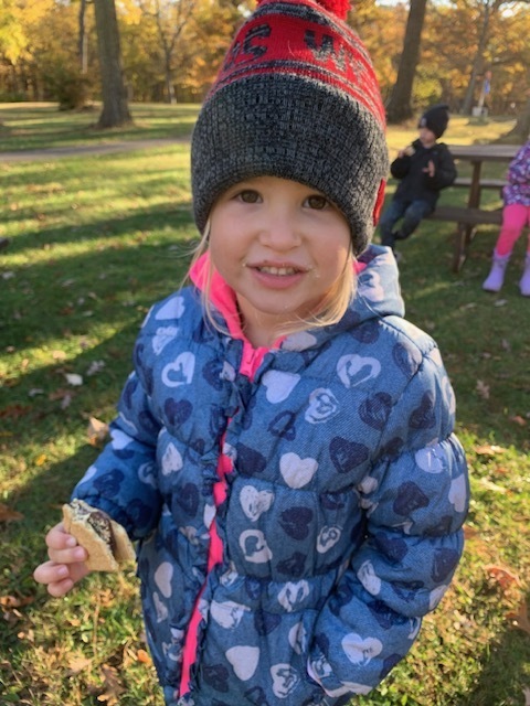 4K Student with S'more