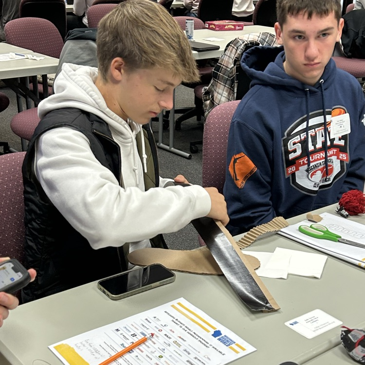 Monticell FBLA Student Working on Presentation