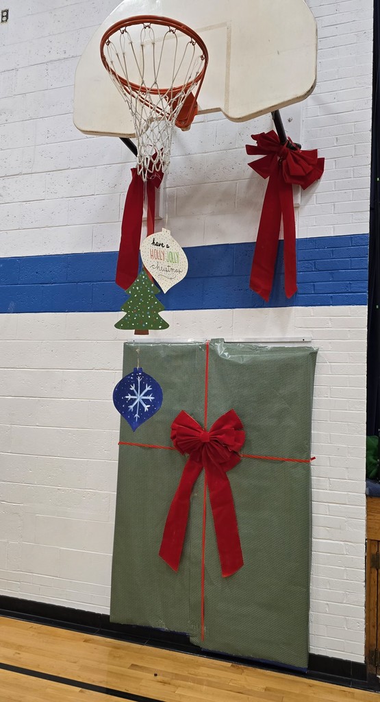 Holiday Luncheon Wall Decorations