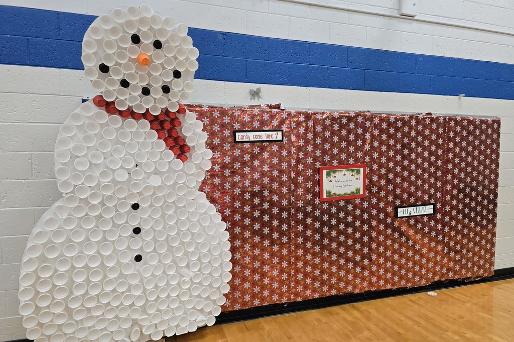 Holiday Luncheon Wall Decorations