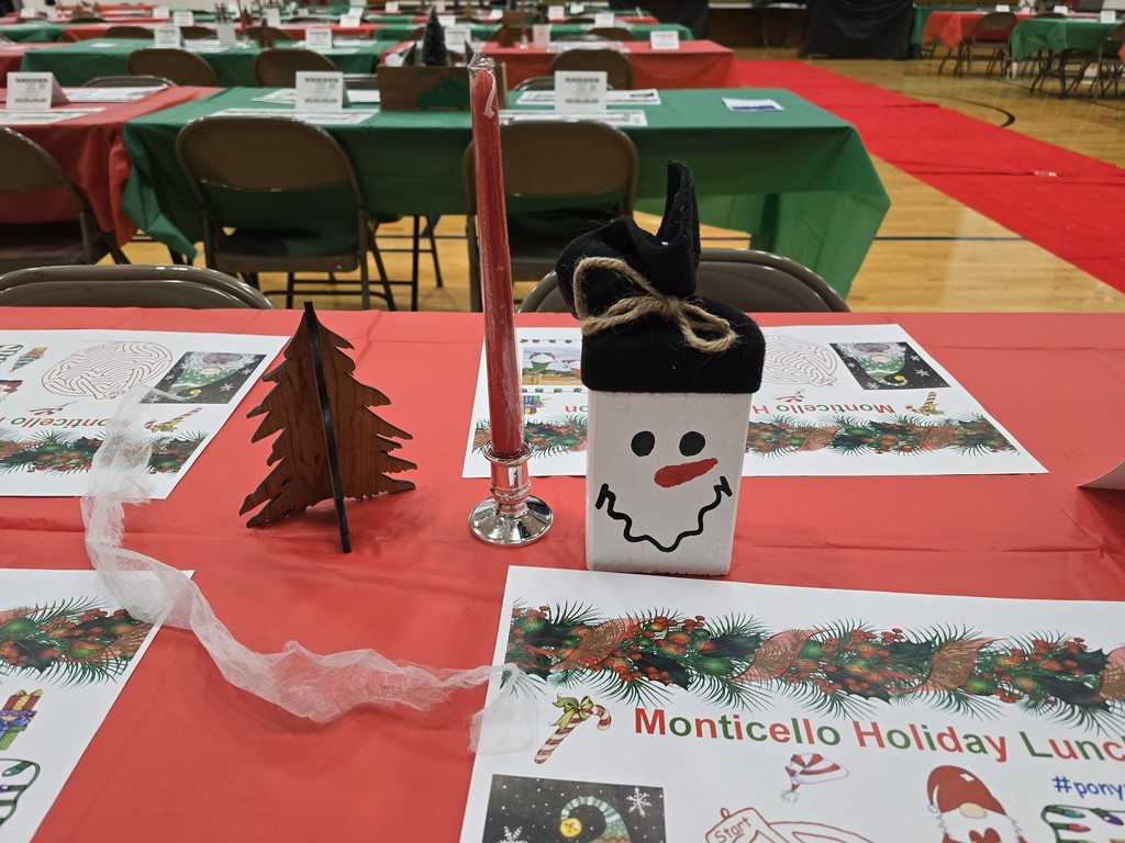 Holiday Luncheon Centerpiece