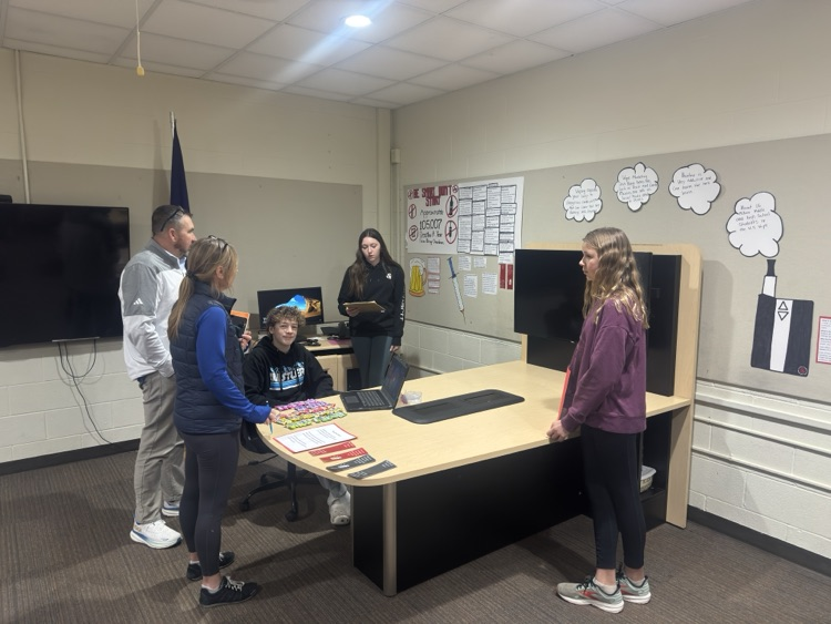 Students presenting project