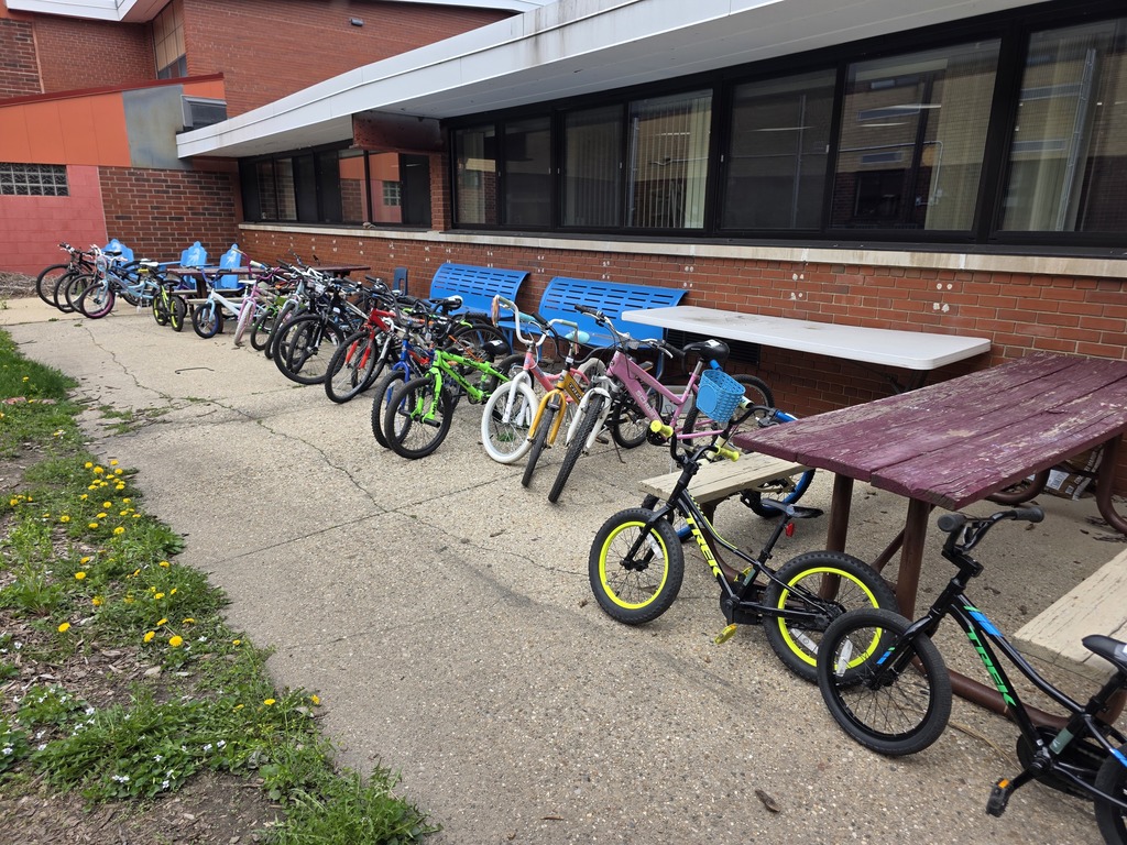 Thank you Andrew Elkins with Silver Paddles for your generosity of 25 bikes to some of  Monticello's  Elementary kids.
