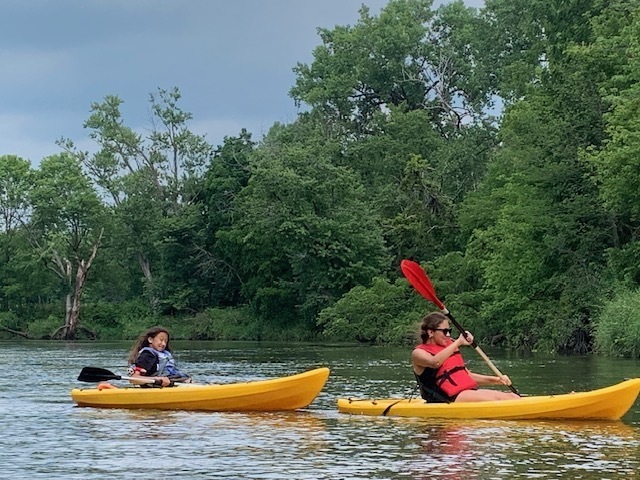 students kayaking
