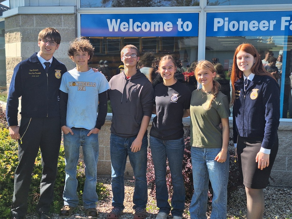 Monticello FFA Junior Soils Judging Team.
