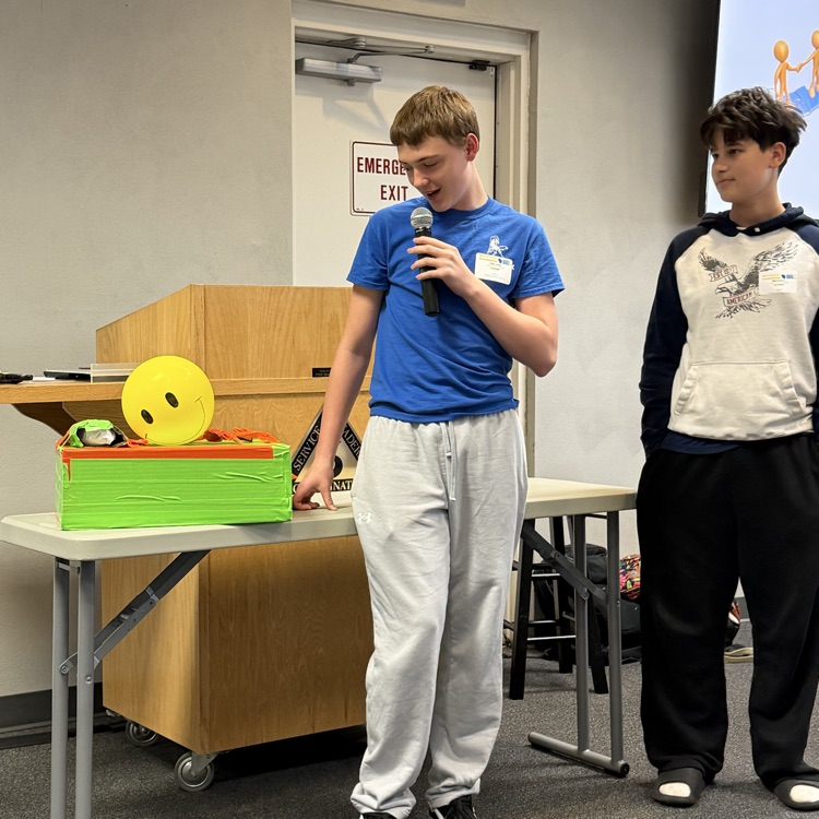 FBLA students presenting their project.