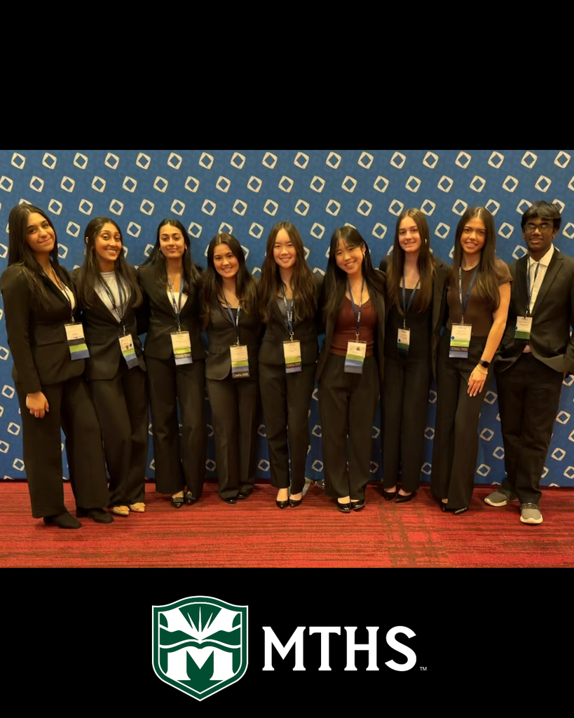 Picture of MTHS students attending DECA State Tournament