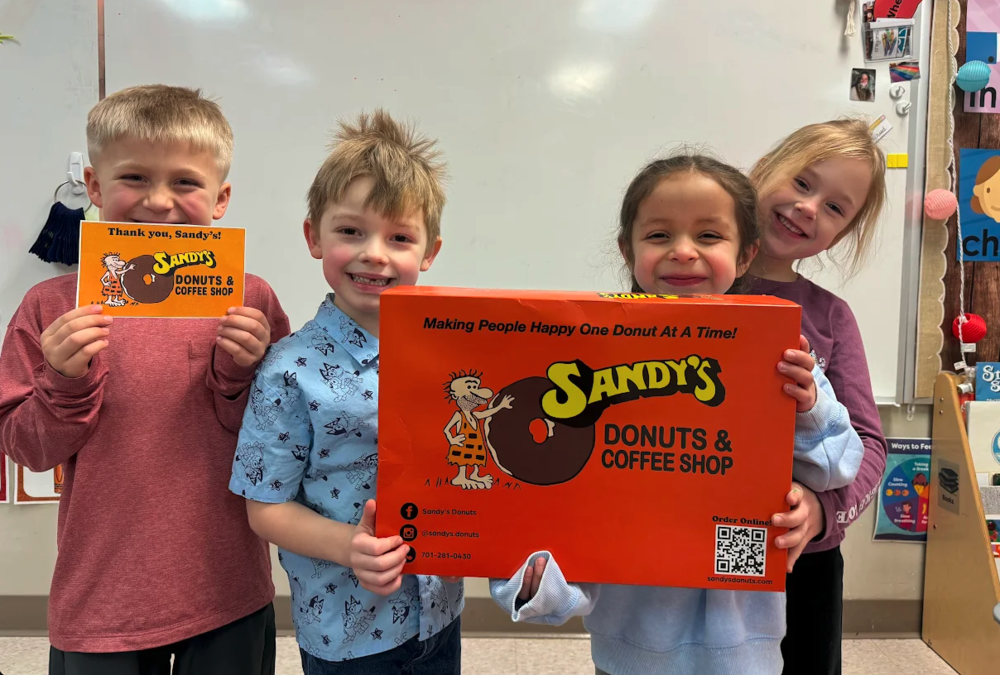Sandy's Donuts sponsoring Ellen Hopkins Kindergarten Event