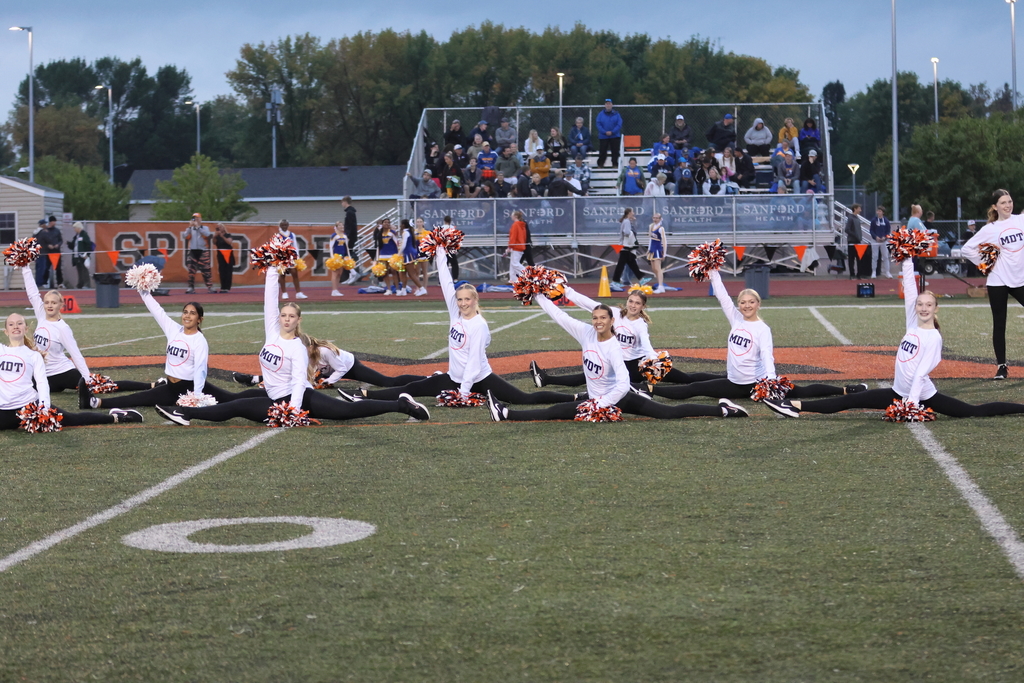 MHS Fall Performance Dance Team at end of halftime routine