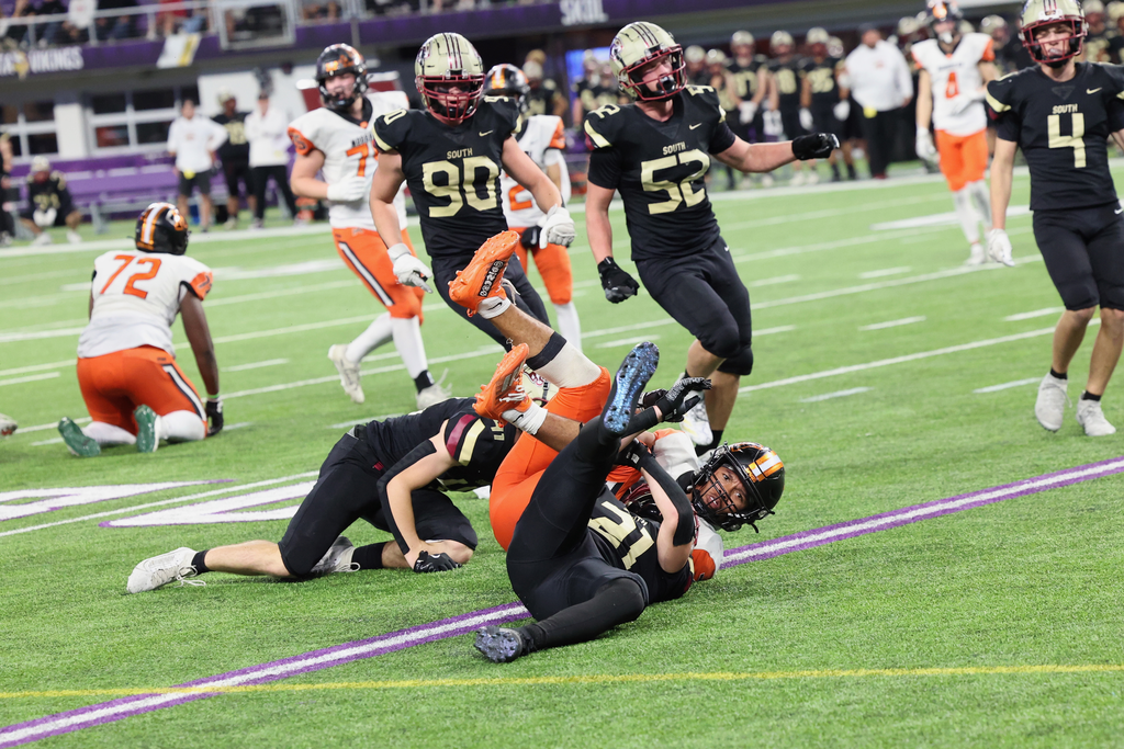 Moorhead Tackle