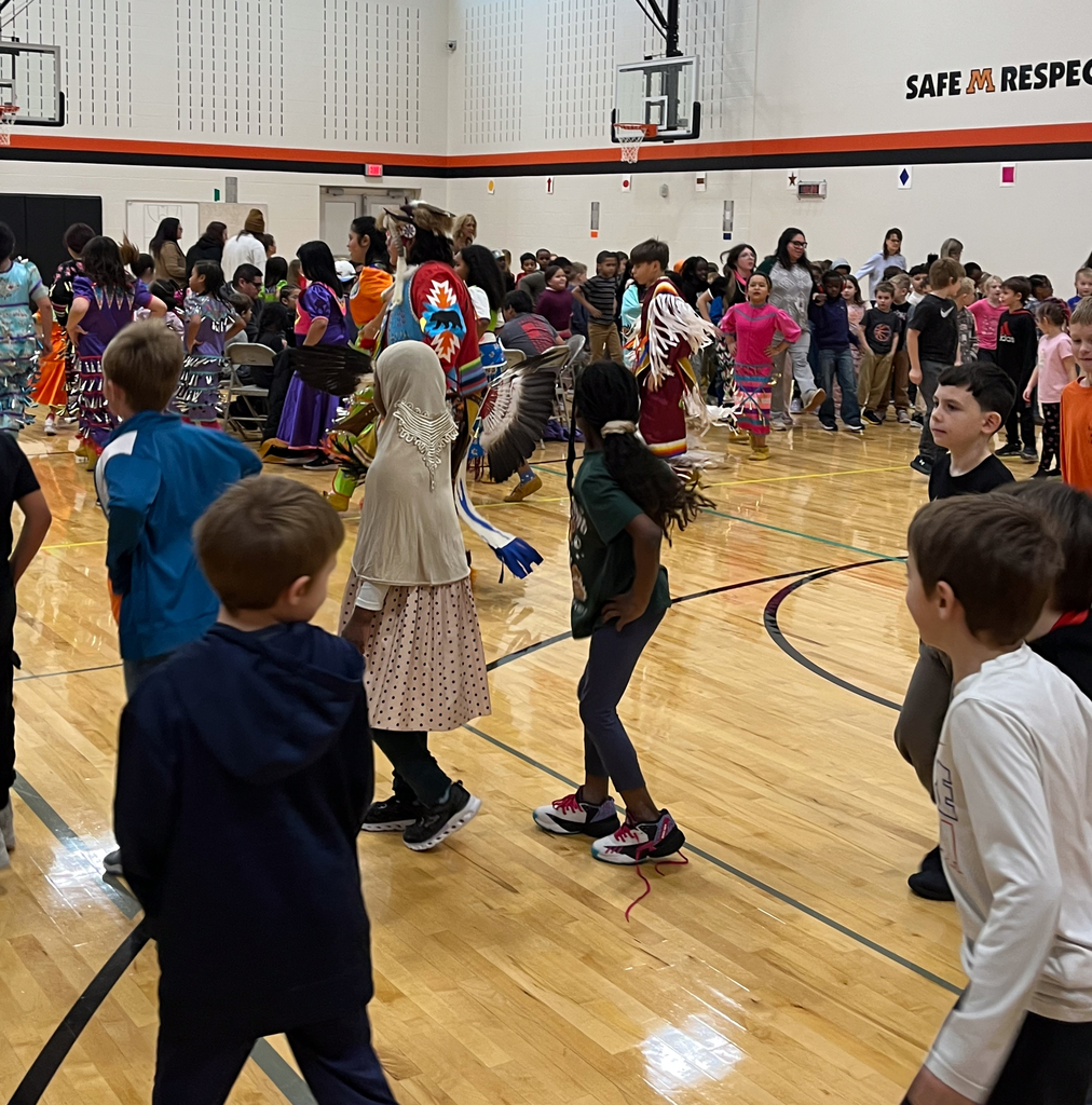 The full gym participates in the final dance of the show at Dorothy Dodds