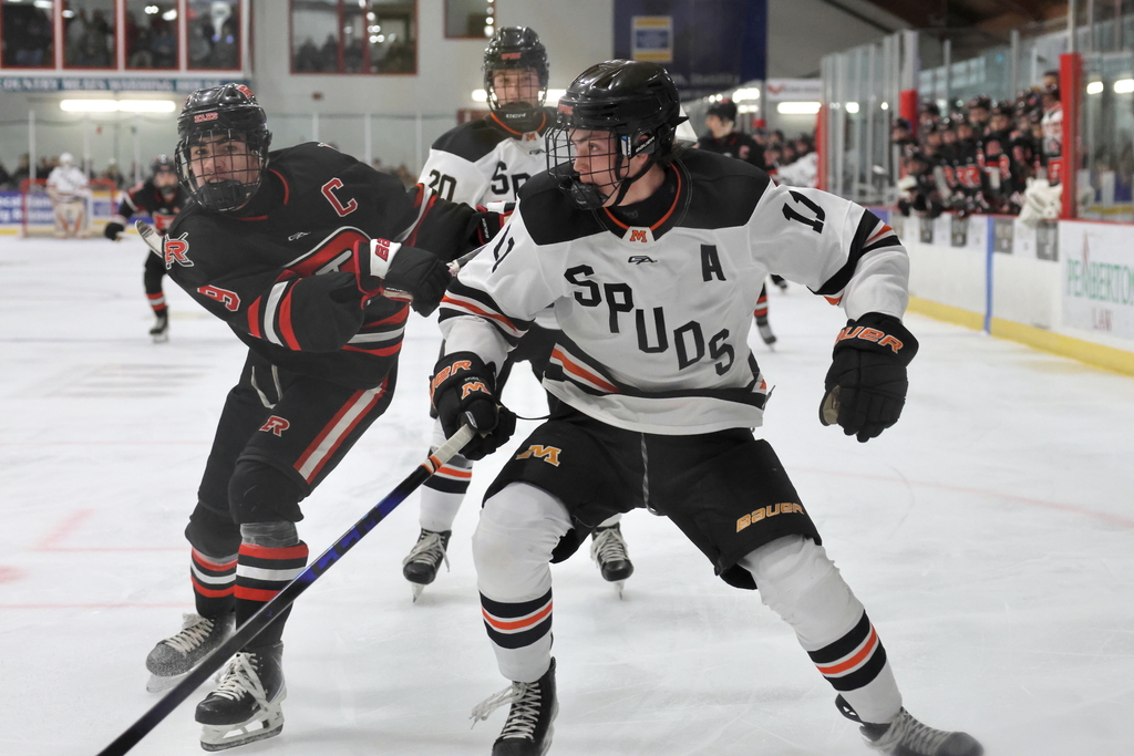 Spuds hockey from the Section Finals