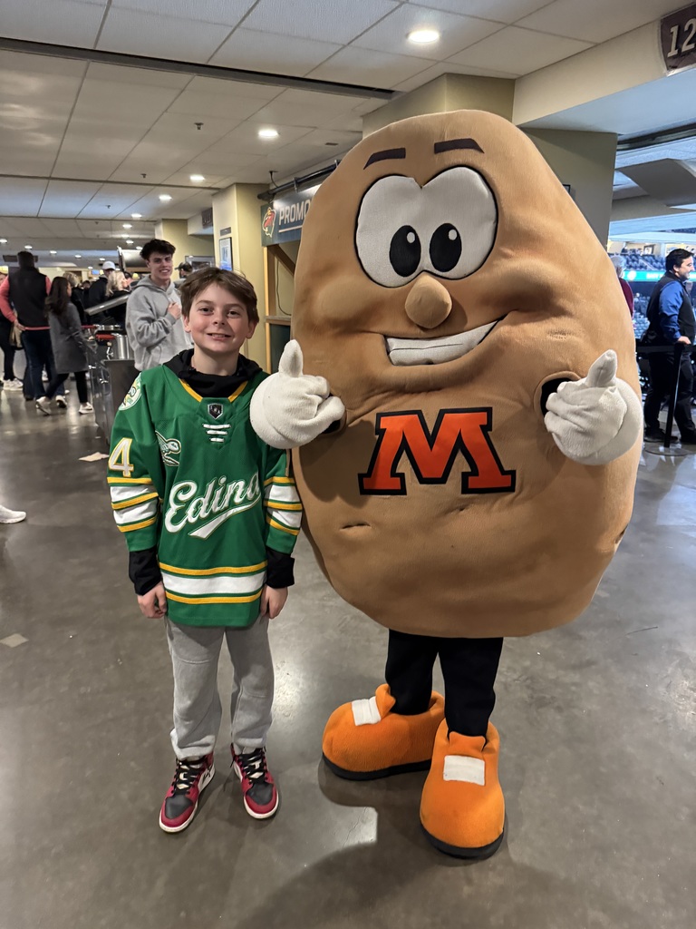 Spuddy at the AA Hockey tourney
