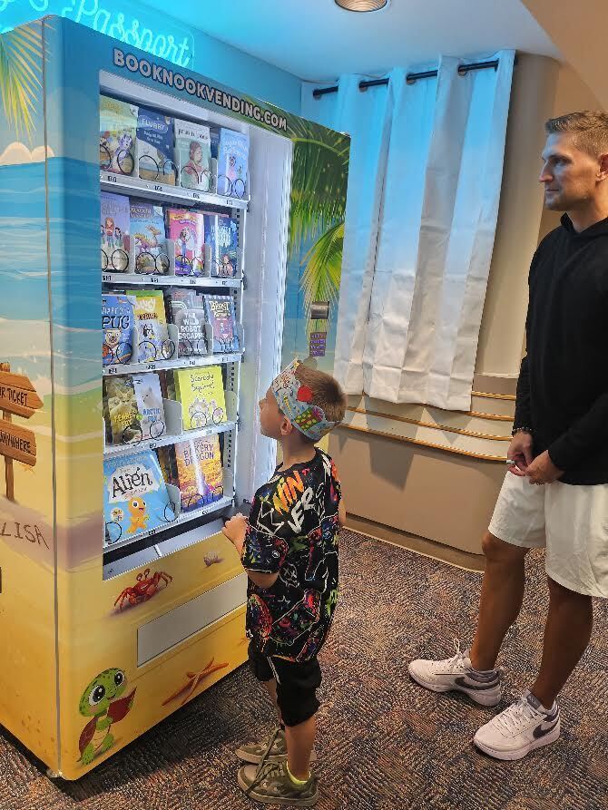 Book vending machine