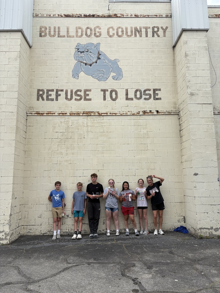 students checking out Morenci landmarks.