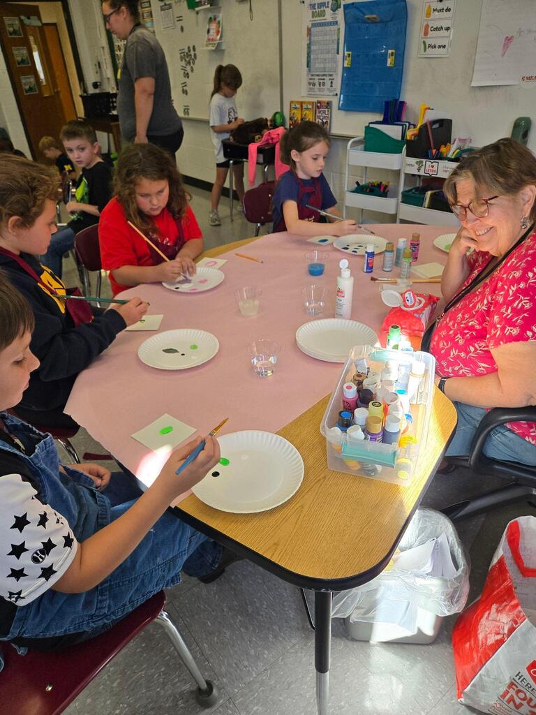 students working on a art project