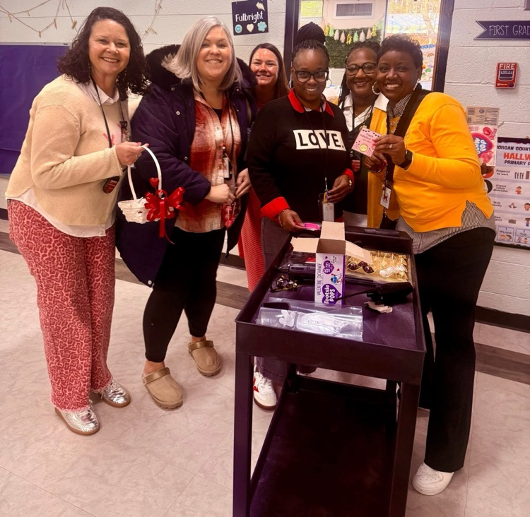 hospitality committee