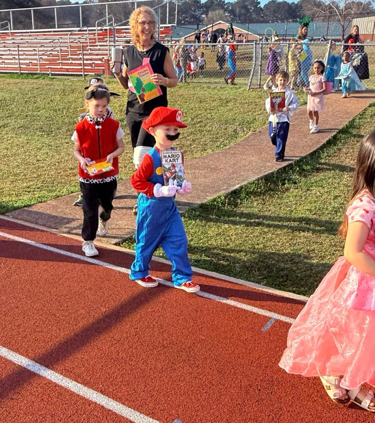 book character parade
