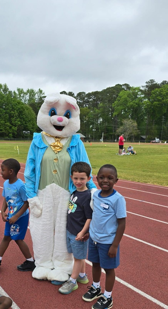 Pre-K students and families enjoyed an egg hunt.