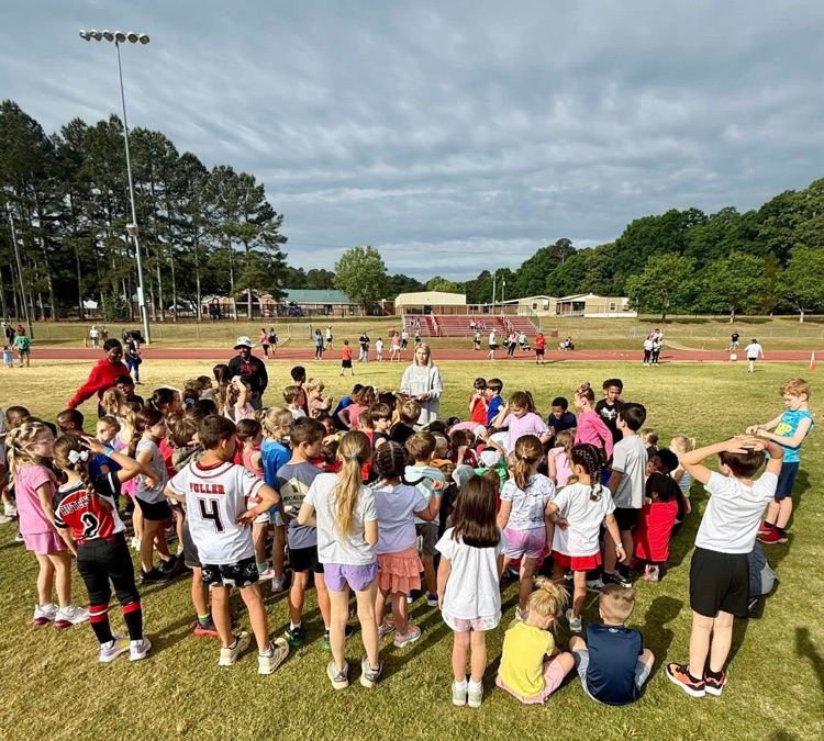 Students participate in the MCPS Track Meet.