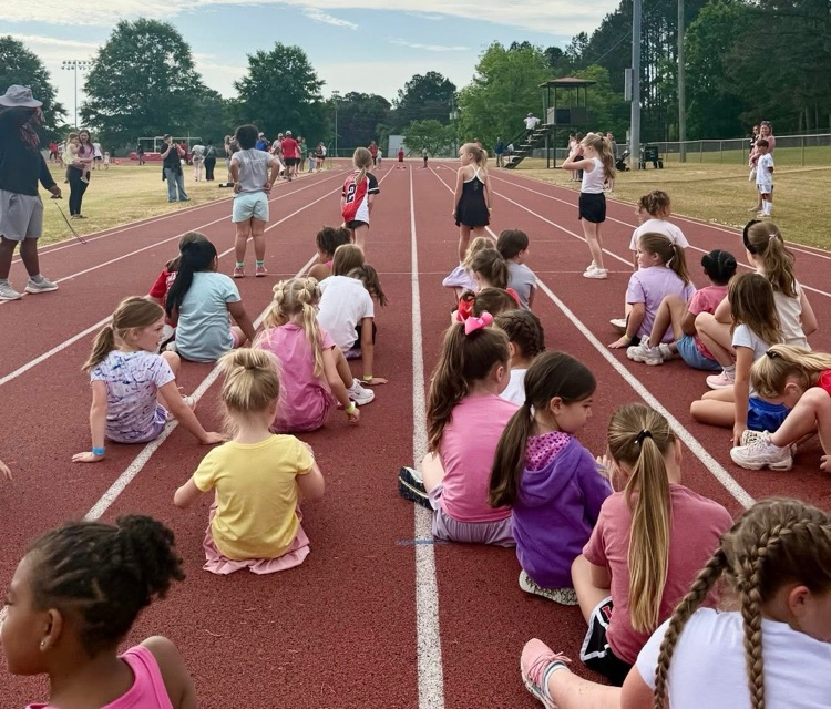 Students participate in the MCPS Track Meet.