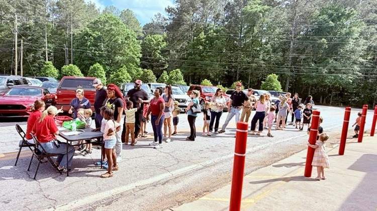 Families and upcoming Kindergarten students visited MCPS to prepare for next school year.