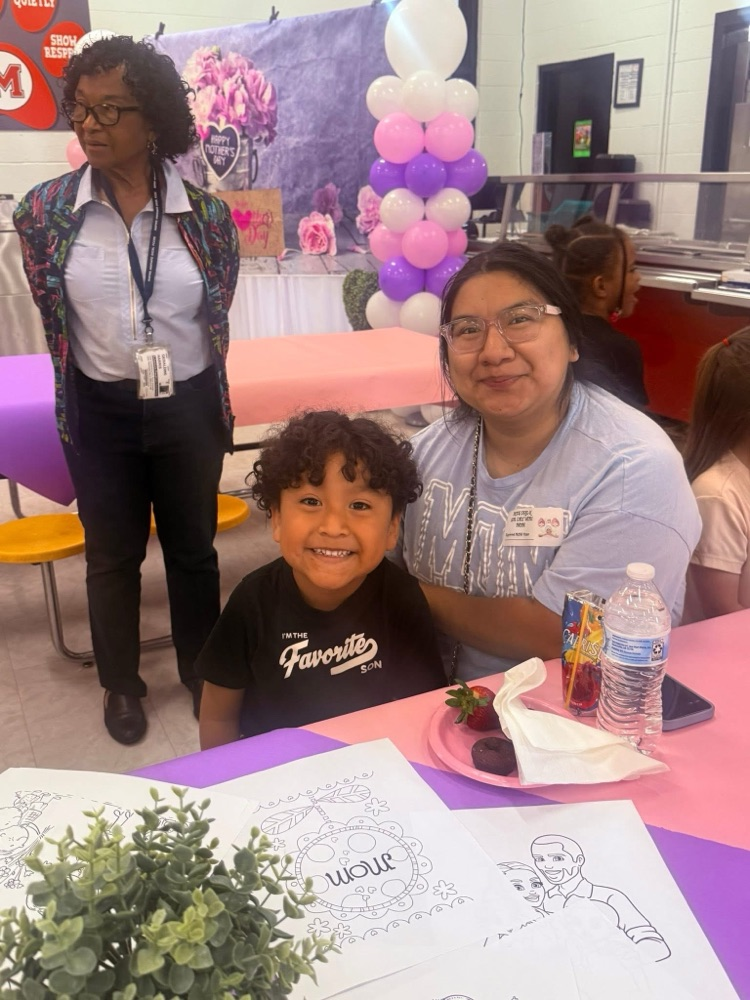 pre-k students and staff hosted a spa for moms to celebrate Mother’s Day.
