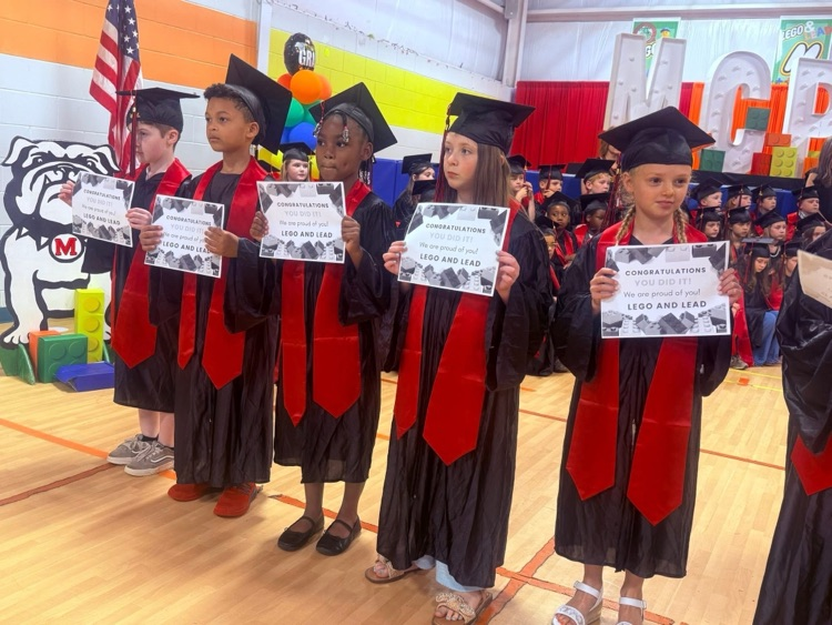2nd grade students participated a ceremony for Goodbye Day. 