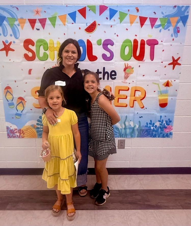 end of the year parties for Kindergarten and first grade students were so fun!