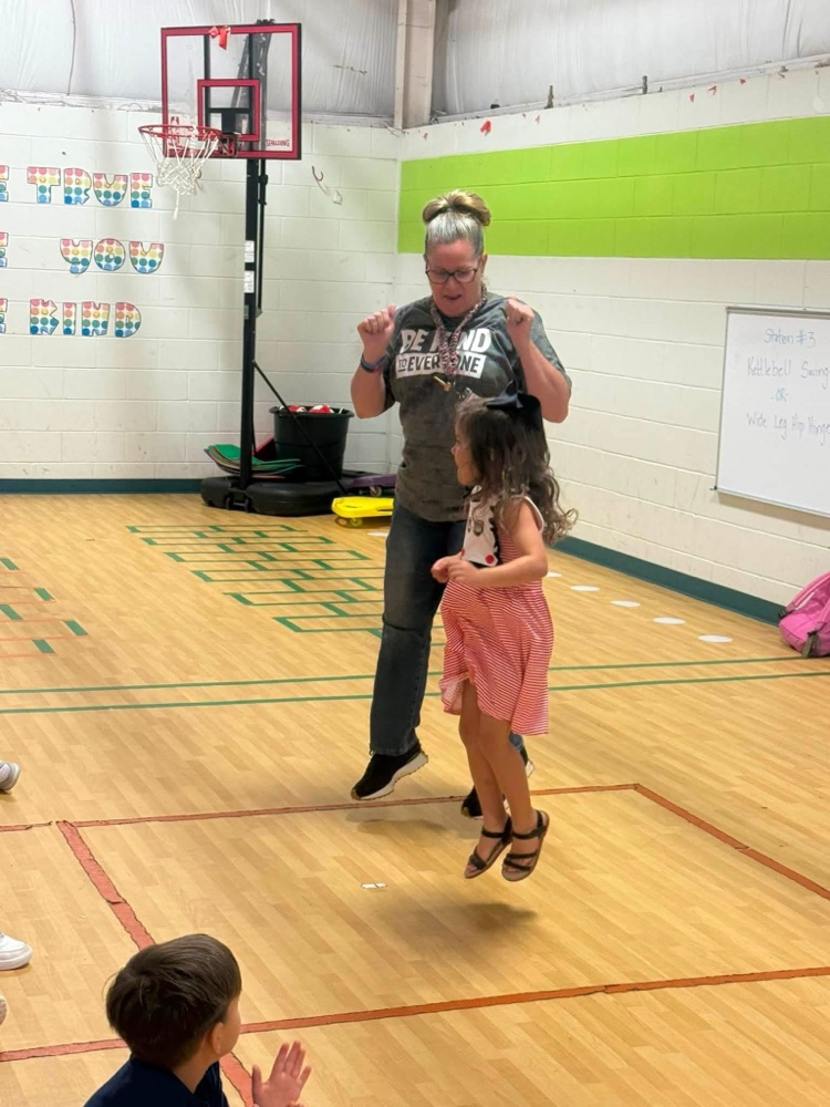 Teachers & students enjoyed a presentation with Jim “basketball” Jones.