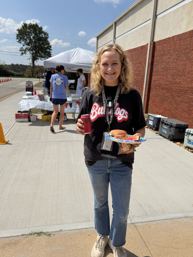 KICK OFF TO COLLEGE FOOTBALL TAILGATE! 