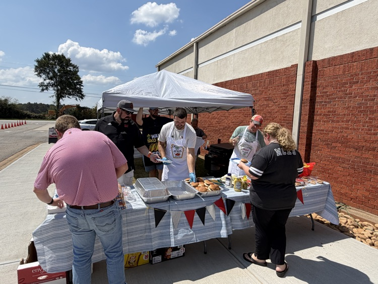 KICK OFF TO COLLEGE FOOTBALL TAILGATE! 
