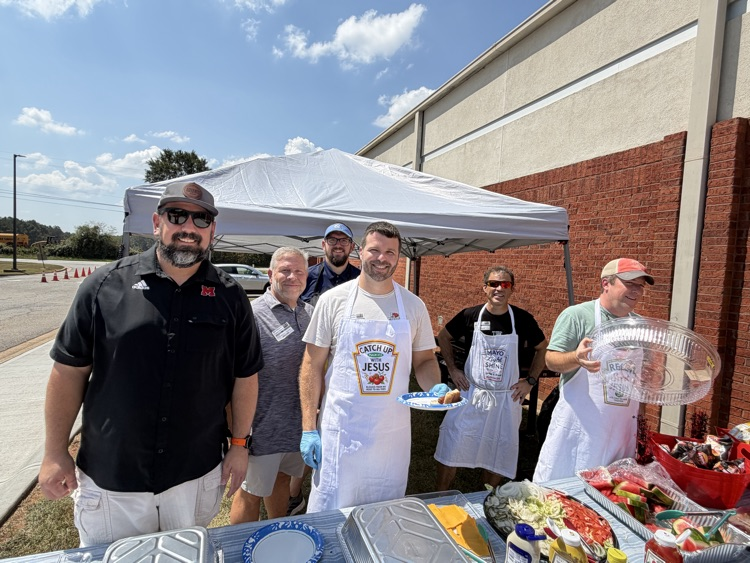 KICK OFF TO COLLEGE FOOTBALL TAILGATE! 