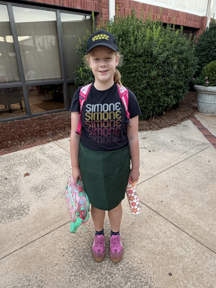 WRONG occasion, RIGHT Bulldog spirit! MCES is bringing the fun AND the fashion fails all week long as we celebrate Homecoming week!