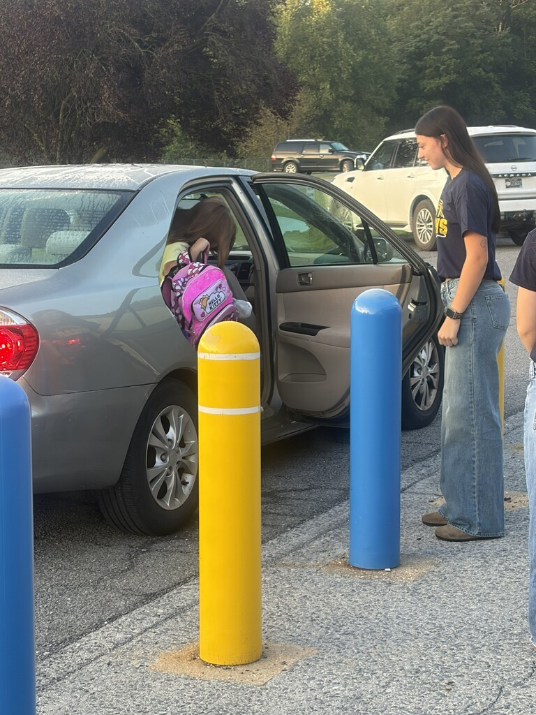 BSHS students greeting WES students