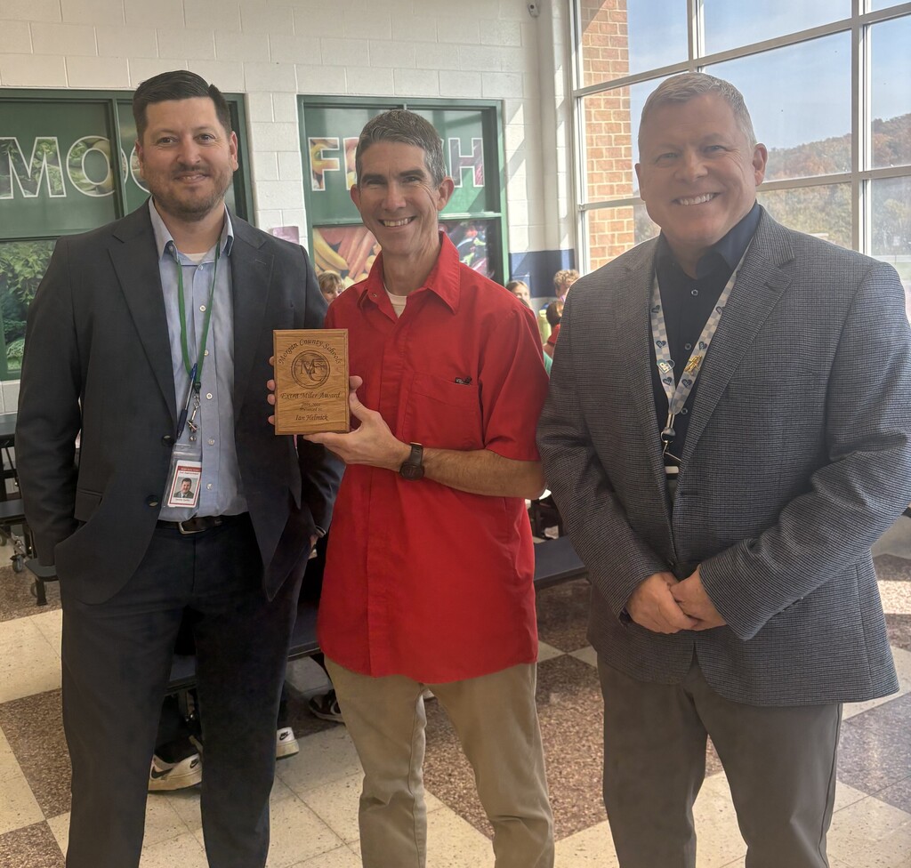 Teacher with Extra Miler Award