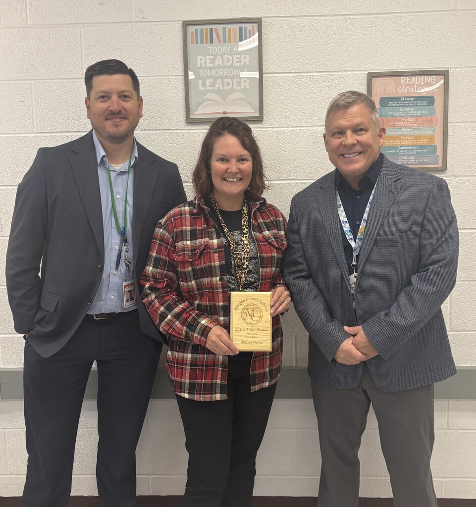Teacher with Extra Miler Award