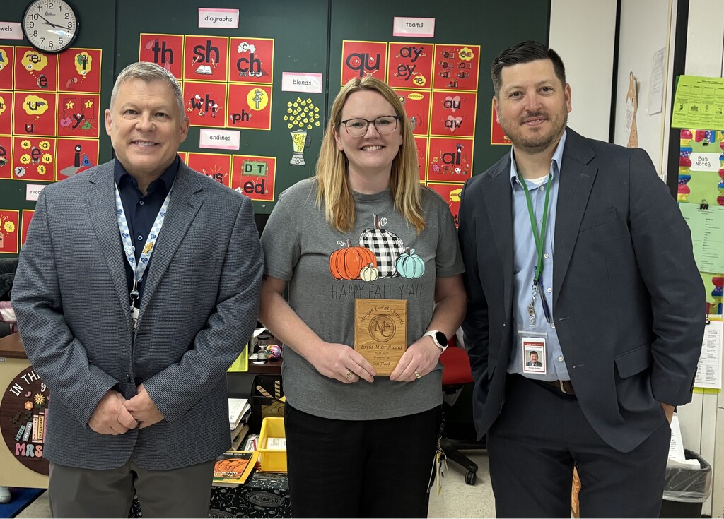 Teacher with Extra Miler Award