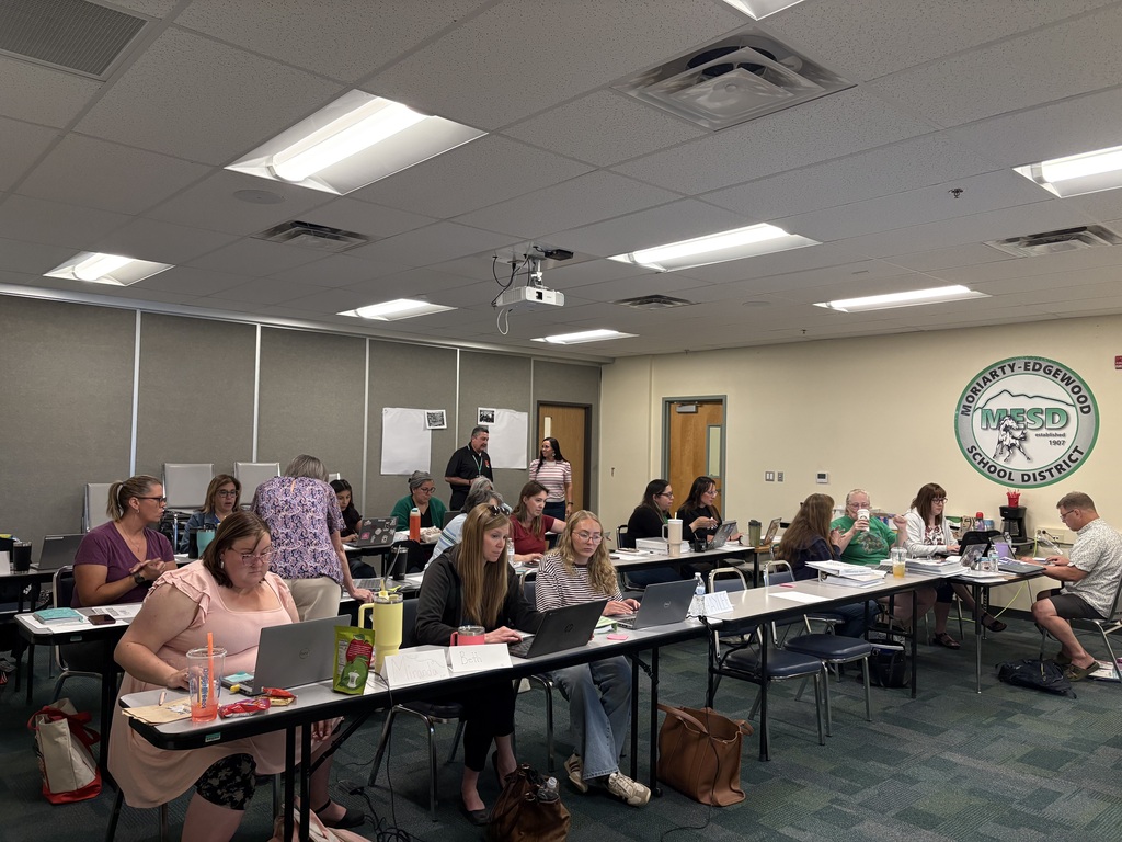 Moriarty-Edgewood School District teachers prepping and planning for next school year!