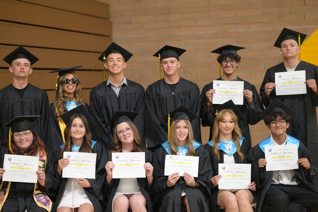 students recieving scholarships