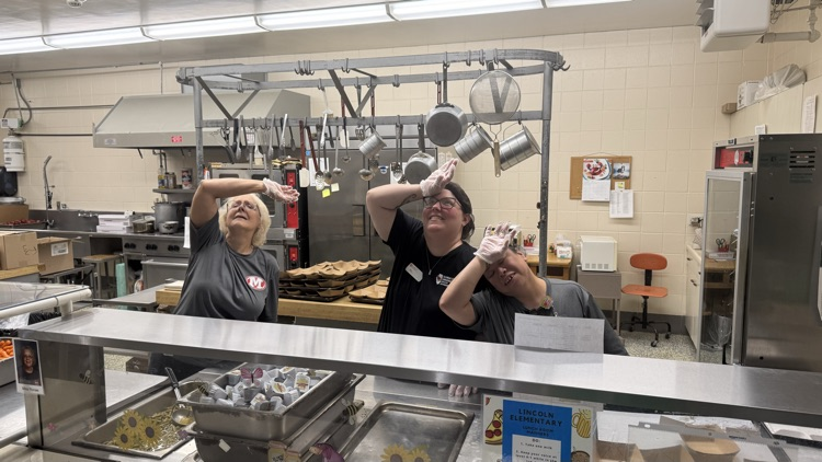 Cafeteria ladies