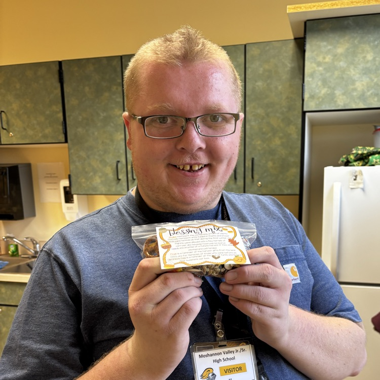 Would you like some Thanksgiving Blessing Mix??