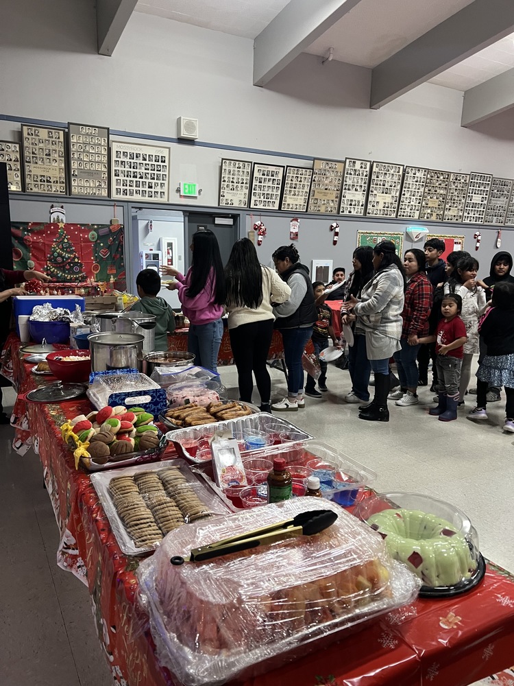 Migrant Holiday Night