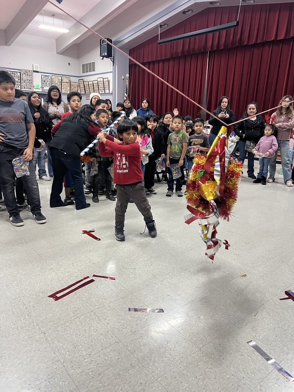 Migrant Holiday Night