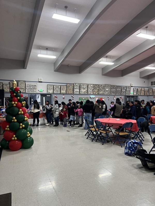 Migrant Holiday Night