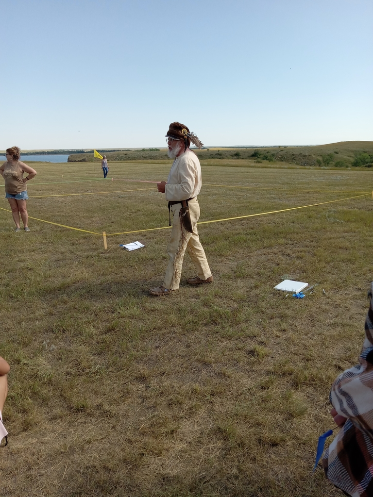 Last Friday was the perfect day for our 4th and 5th graders to attend the Hugh Glass Rendezvous in Shadehill, SD.
