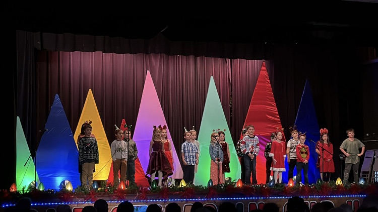 That was an incredible performance, third graders! Well done! 😍🥳👏