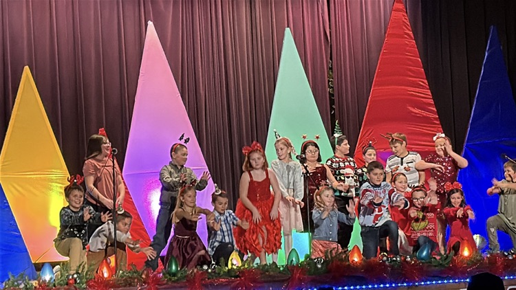 That was an incredible performance, third graders! Well done! 😍🥳👏