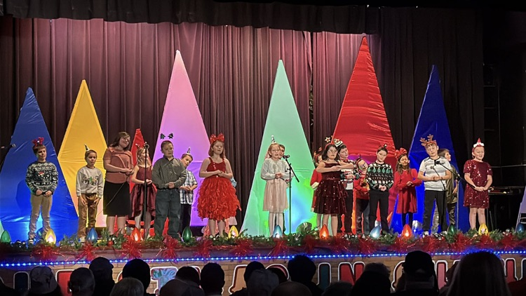 That was an incredible performance, third graders! Well done! 😍🥳👏